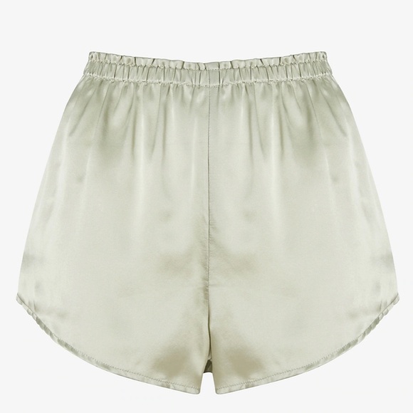 NWT $148 100% Silk 2-Piece Pajama Set Short Pants/Short Sleeve Top Light Sage M - Picture 6 of 11